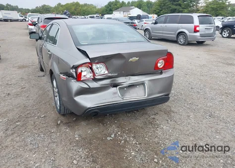 2010 Chevrolet Malibu Ls from USA, damaged, VIN 1G1ZA5EB4AF317718